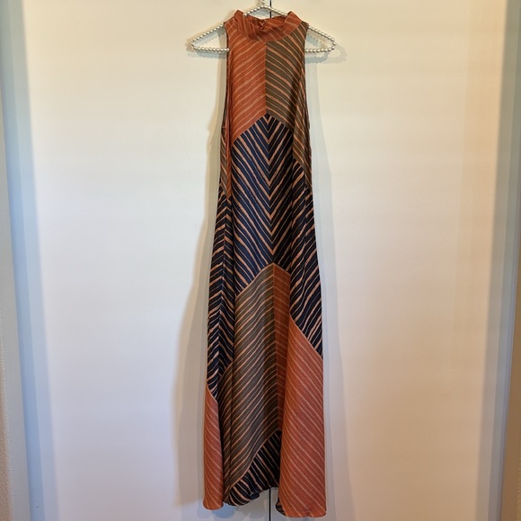 Anthropologie FARM RIO Geometric Halter‎ Maxi Dress Size XS Silky Earth Tones - Picture 4 of 14